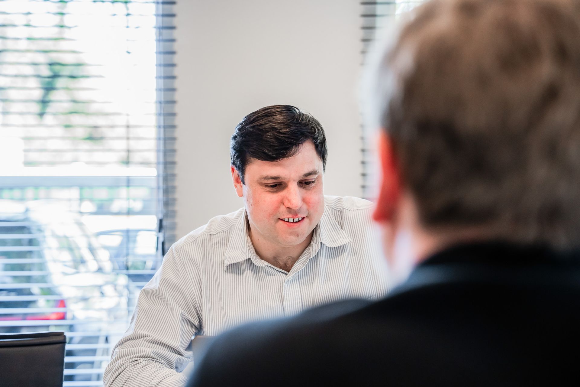 Tricore Odoo expert bespreekt ERP oplossing met klant